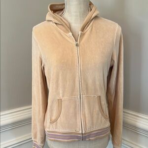 Beige Gap Zip-Up sweatsuit